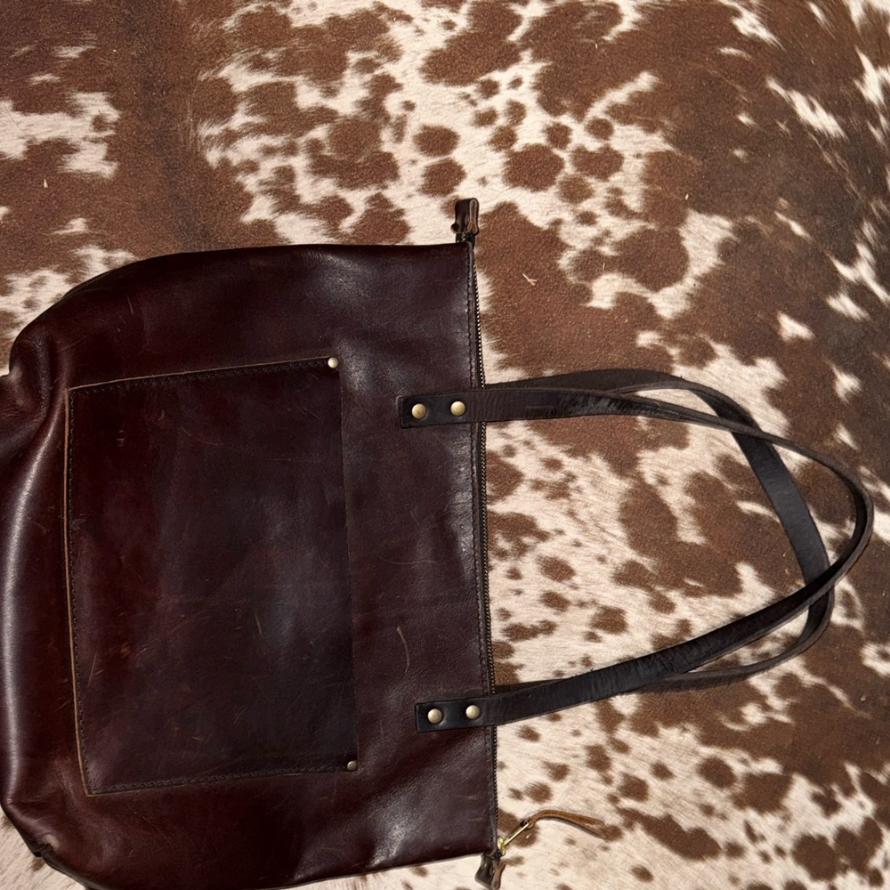 Elegant Brown Leather Tote Bag